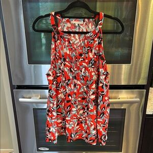 Daniel Rainn Red and‎ White Relaxed Graphic Tank Top